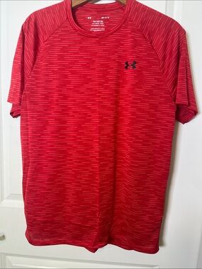 Under Armour Red Heathered Short Sleeve Performance Tee